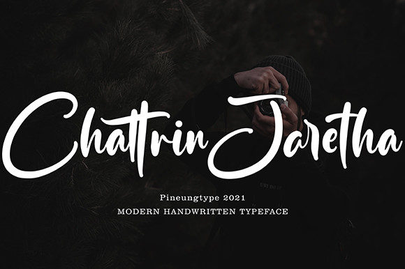 Chattrin Jaretha: A Handwritten Font for Editorial Design