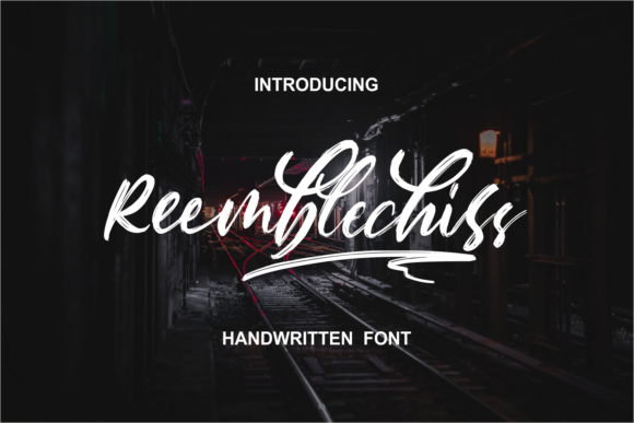 Reemblechiss: A Timeless Handwritten Font for Crafters